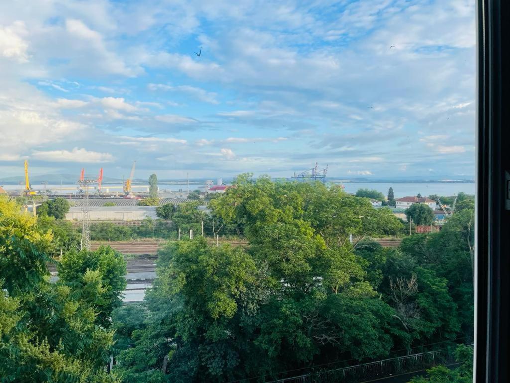 Апартамент Морски Изглед Burgas City Eksteriør billede